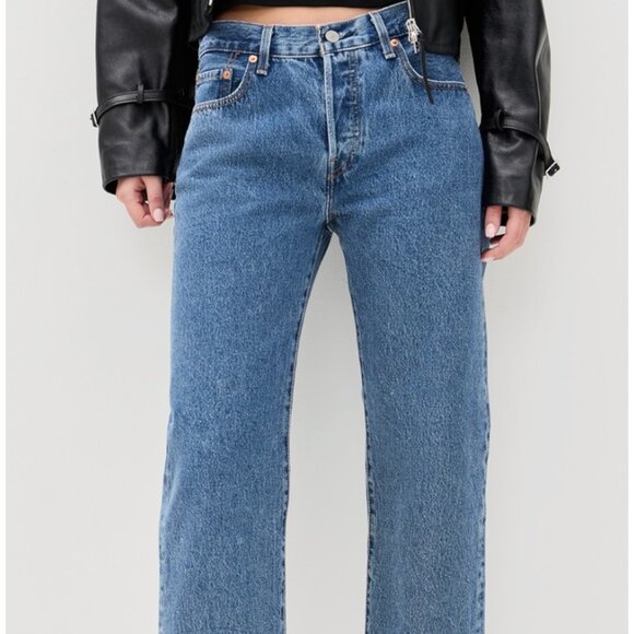 Levi's Blue Straight Leg Jeans for Women size 27 - Picture 2 of 8
